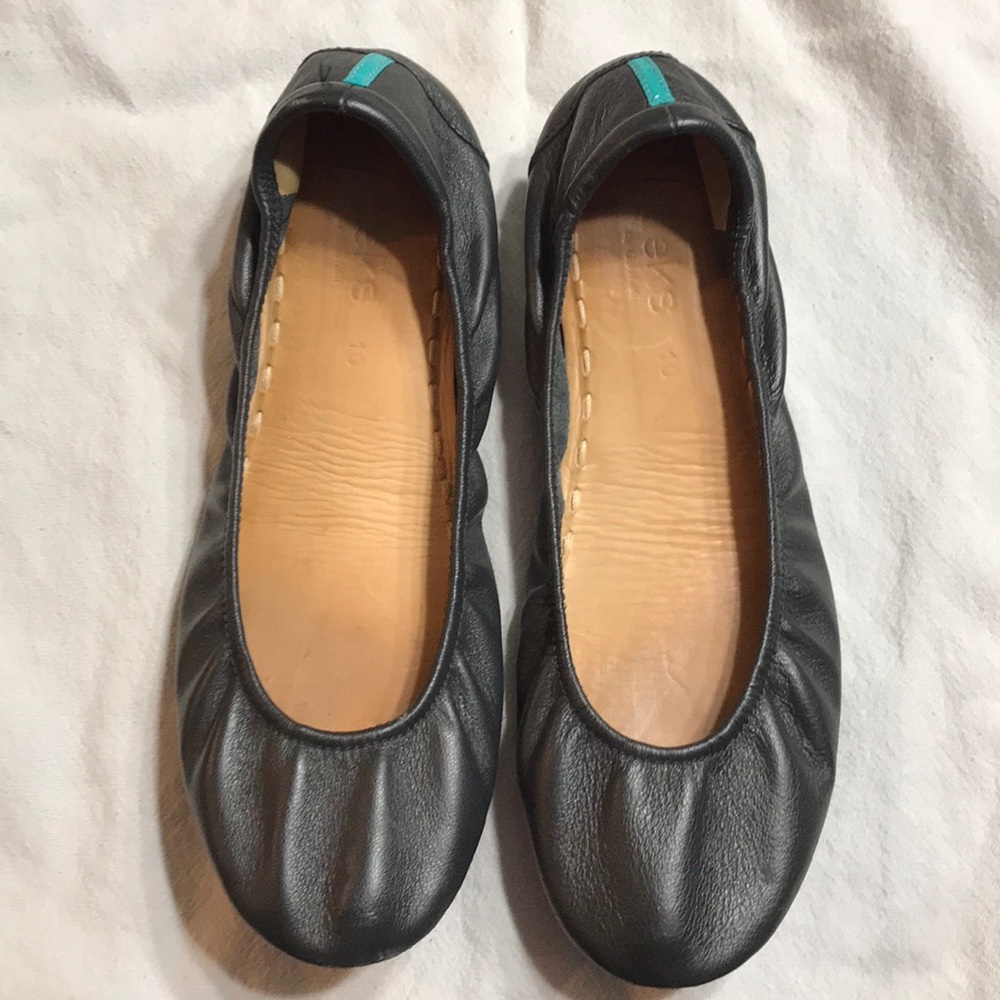 Black womens tieks flats size 10